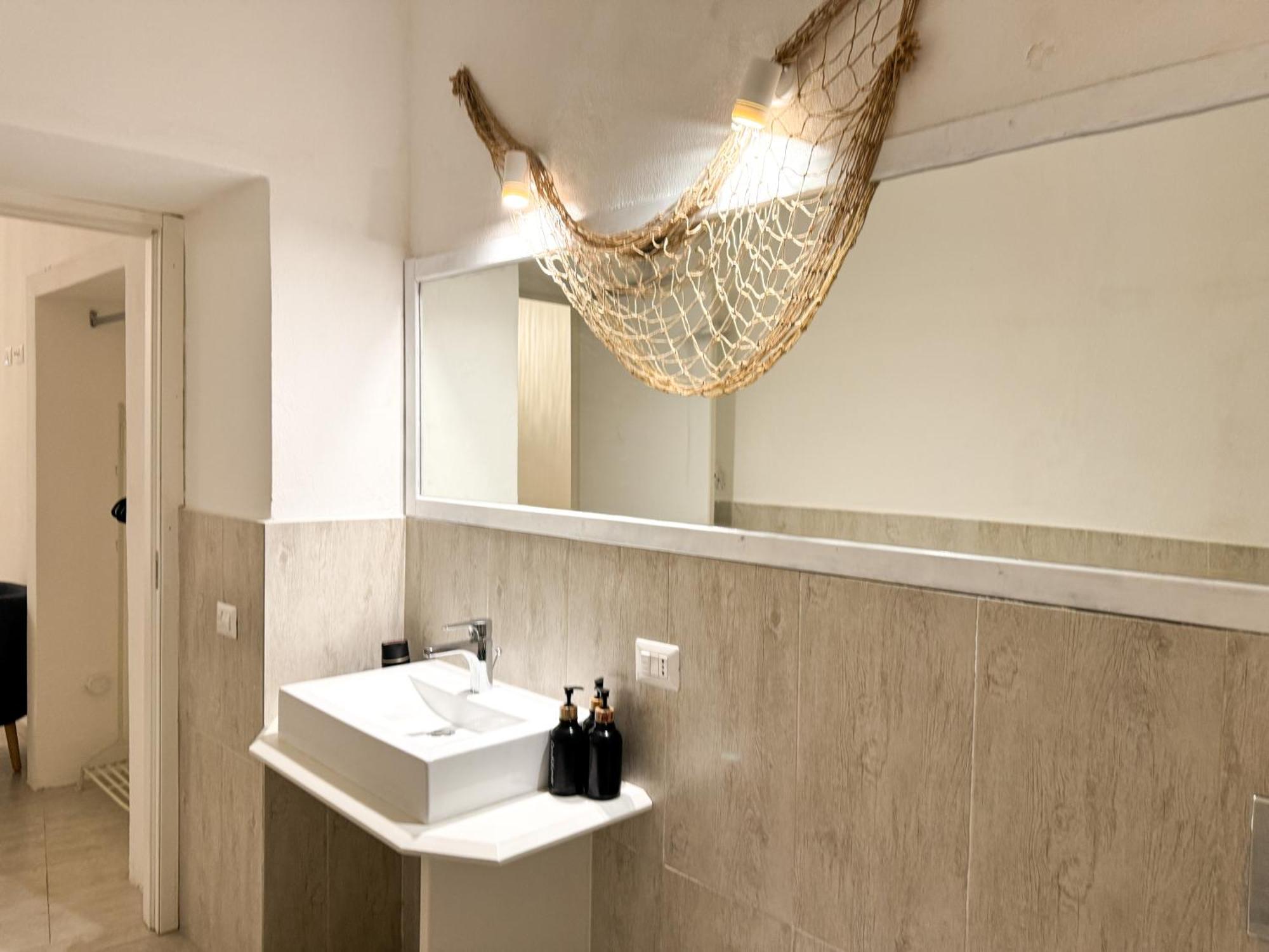 شقة Bacans - Vico Collegio At Marina كالياري المظهر الخارجي الصورة